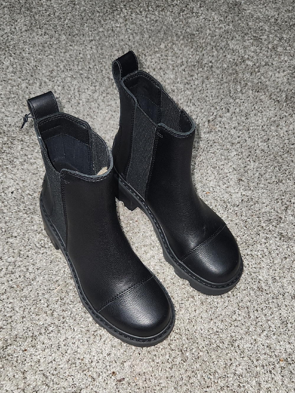 NEW Sorel Joan Chelsea Pull On Boots Size 6